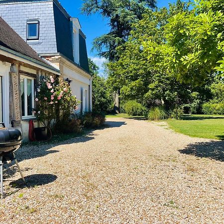 Maison Chaleureuse De 4 A 12 Personnes Neuville-aux-Bois Exteriör bild
